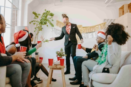 Top 5 Activities for Your Company Holiday Party | StraybootsTop 5 Activities for Your Company Holiday Party | Strayboots